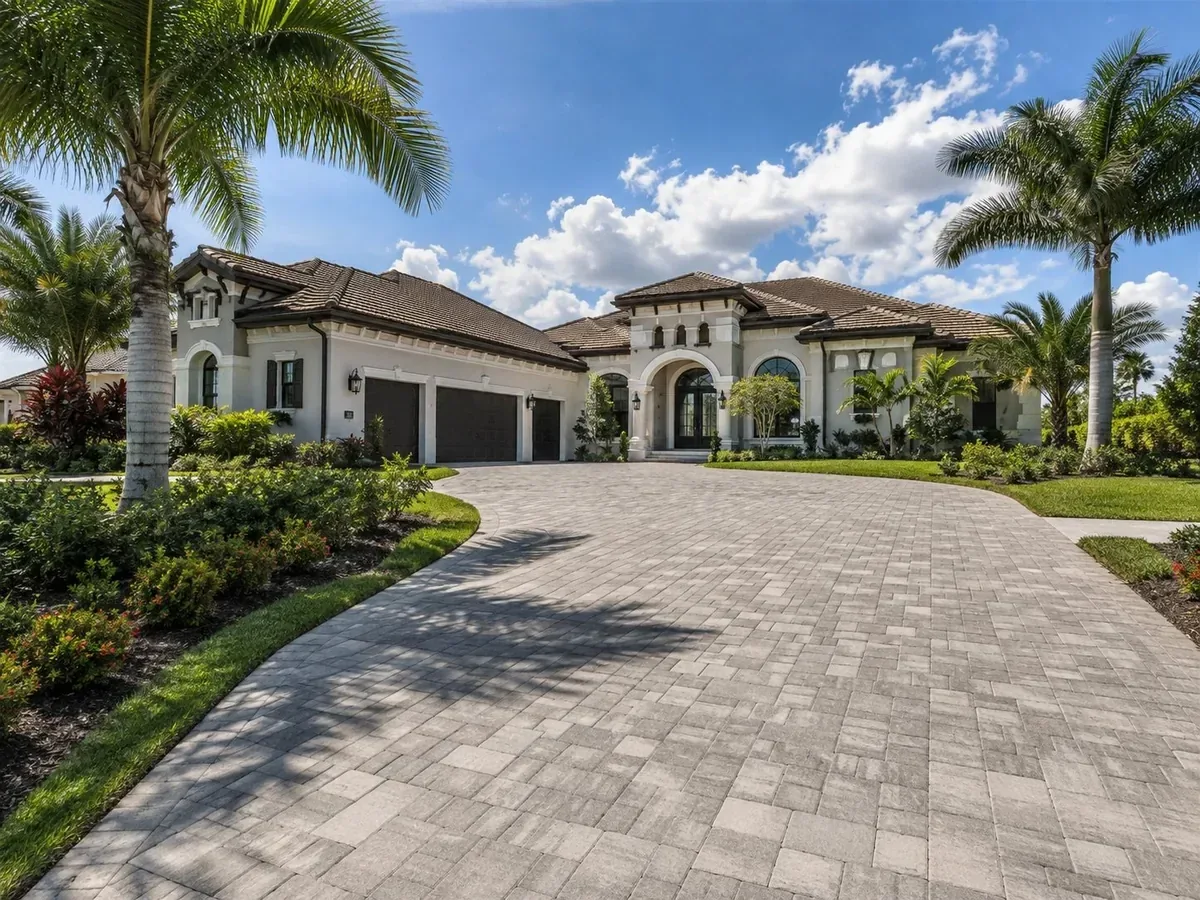 Sarasota Brick Paver Driveway